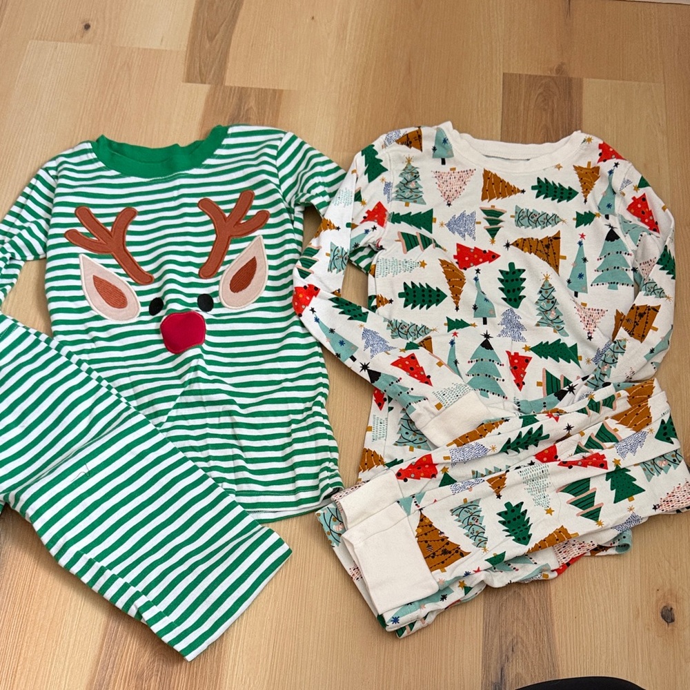 Festive Kids Pajama Sets -Green and White